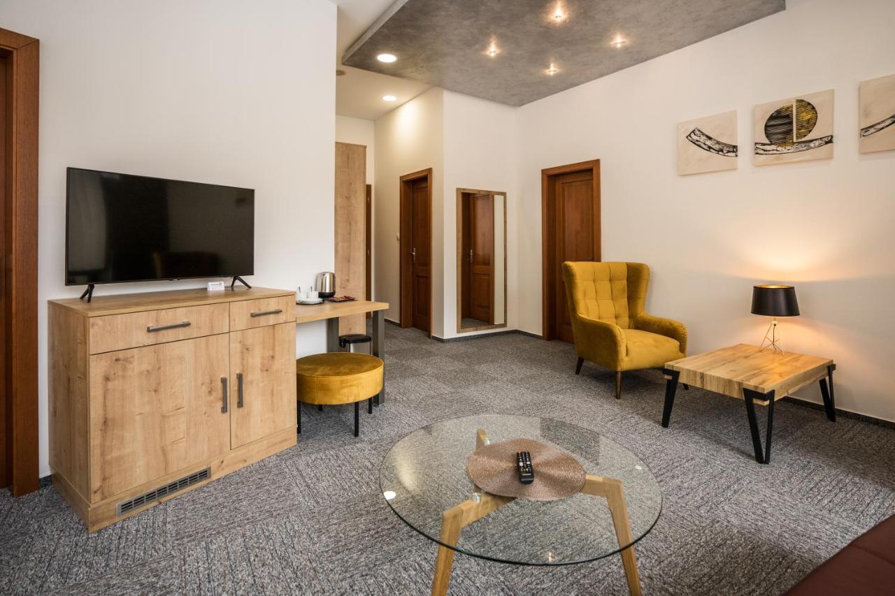 Hotel Somka Drienica Εξωτερικό φωτογραφία